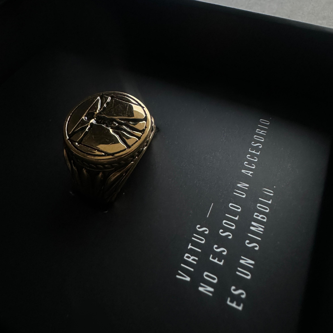 Anillo Vitruvian Dorado