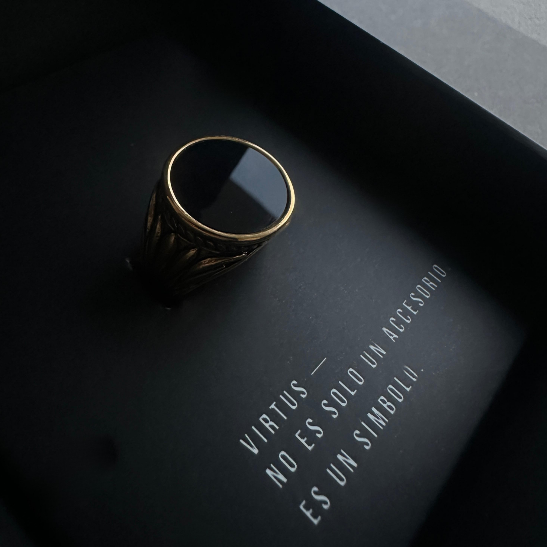 Anillo Obsidiana Dorado