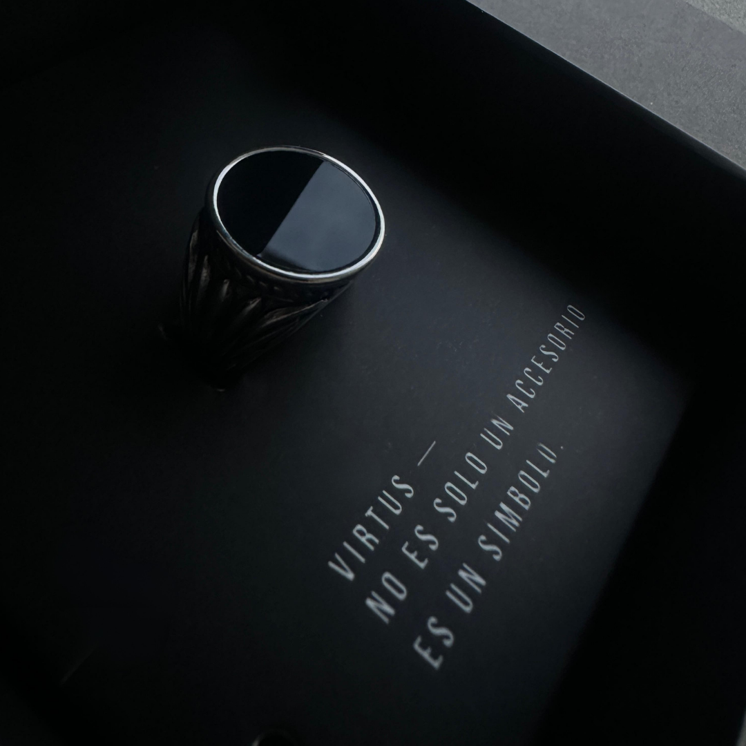 Anillo Obsidiana Plateado